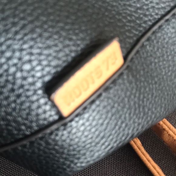 Roots hand bag and back pack - Picture 2 of 2